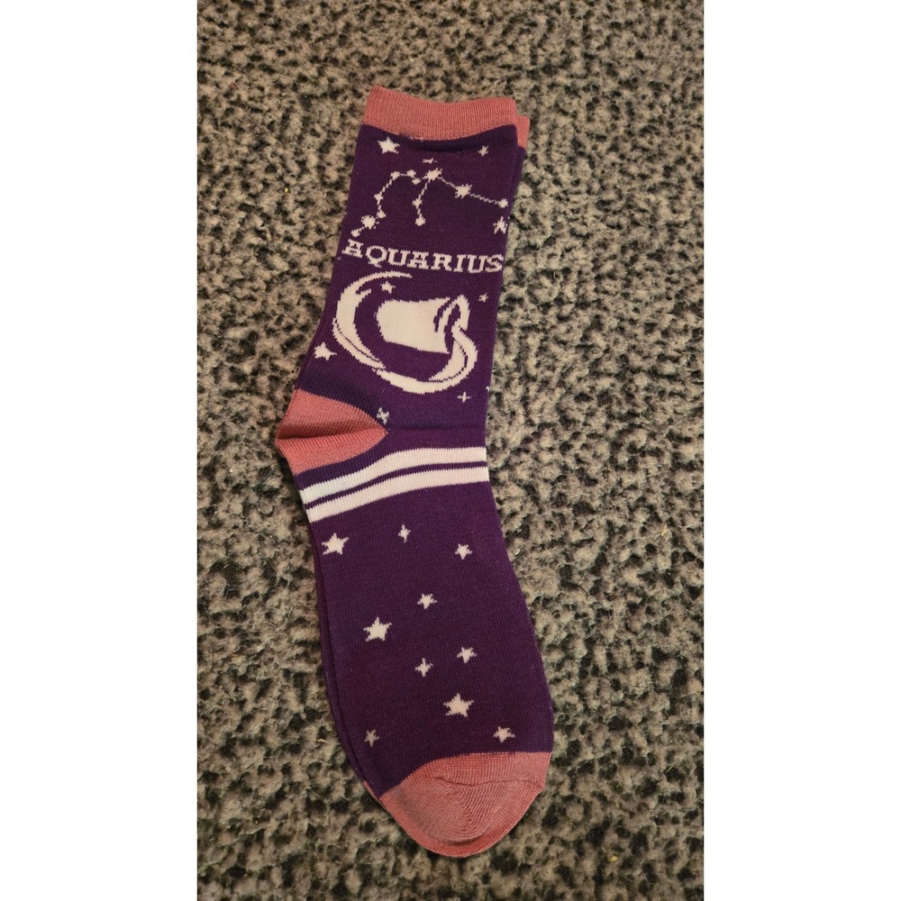 Aquarius Zodiac Crew Fashion Socks Purple Pink Celestial Constellation Size 9-11